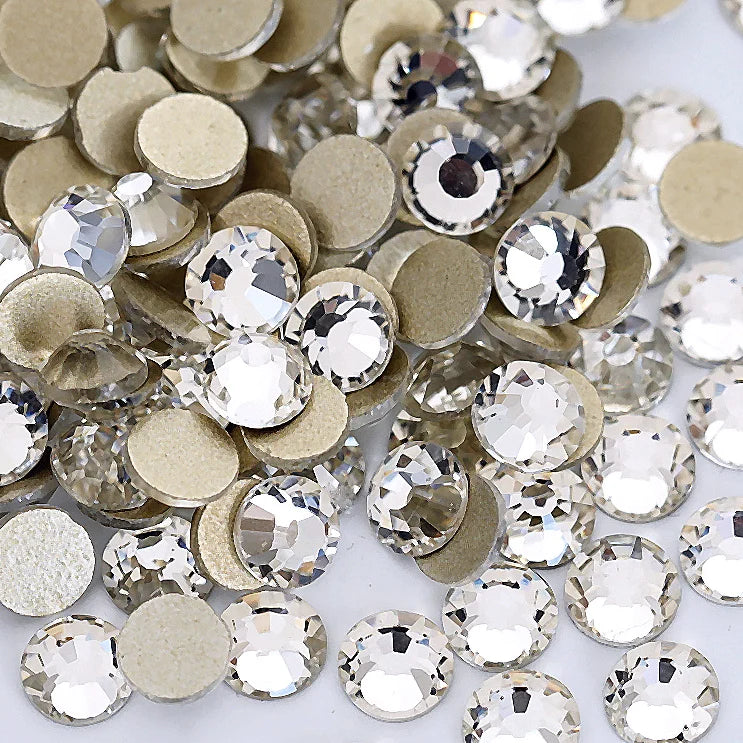 Super Quality Glitter Gems SS3-SS50 Flatback Stones Clear Crystal Non Hotfix Rhinestones Nail Art Decoration Rhinestones Y0100